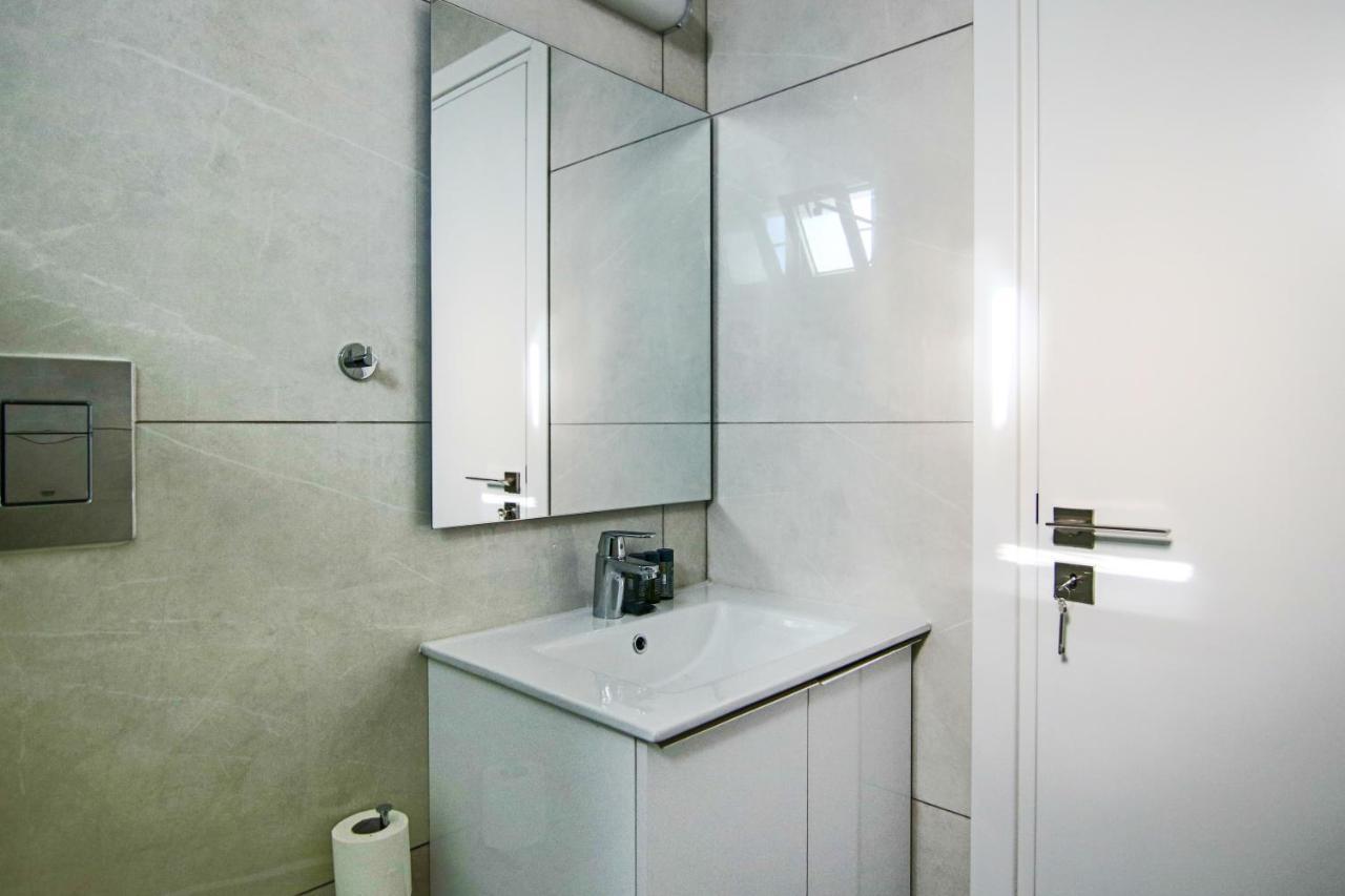 Phaedrus Living - Seaside Executive Flat Harbour 204 Apartment Paphos Ngoại thất bức ảnh